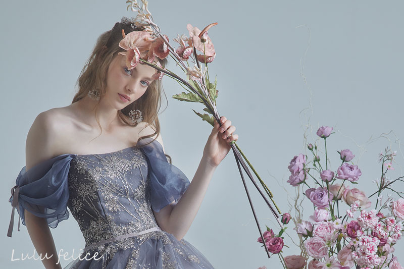 ドレスショップだから衣裳が豊富